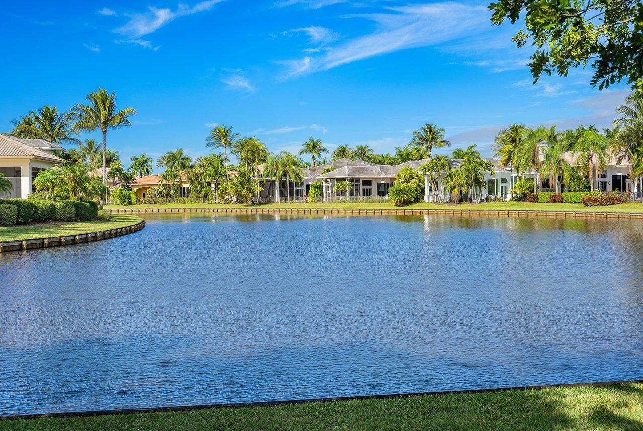 COVENTRY AT WOODFIELD COU - Residential