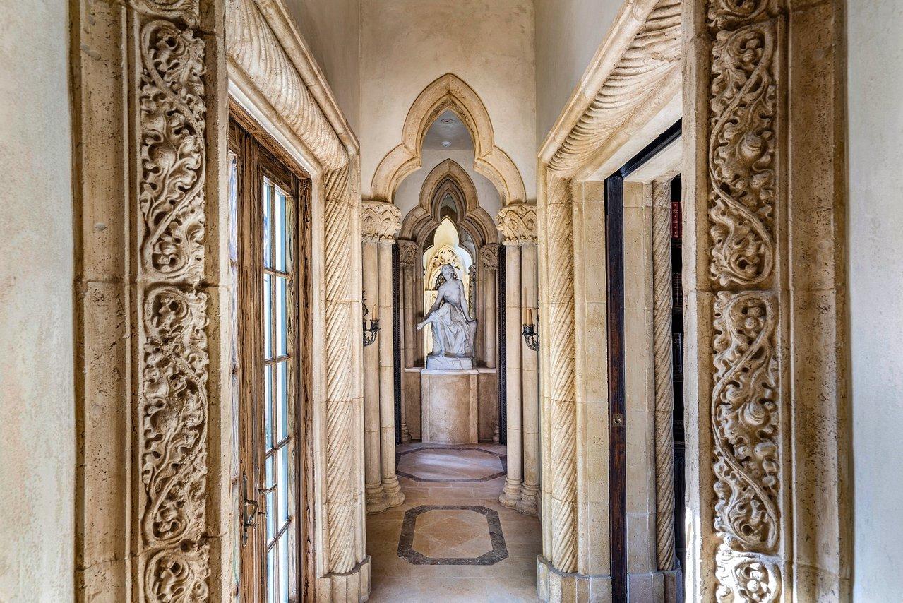 COVENTRY AT WOODFIELD COUNTRY CLUB - Residential