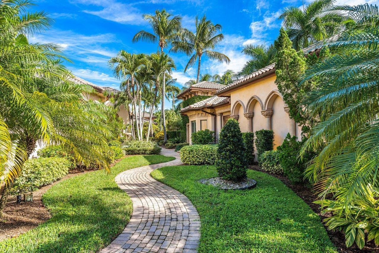 COVENTRY AT WOODFIELD COUNTRY CLUB - Residential