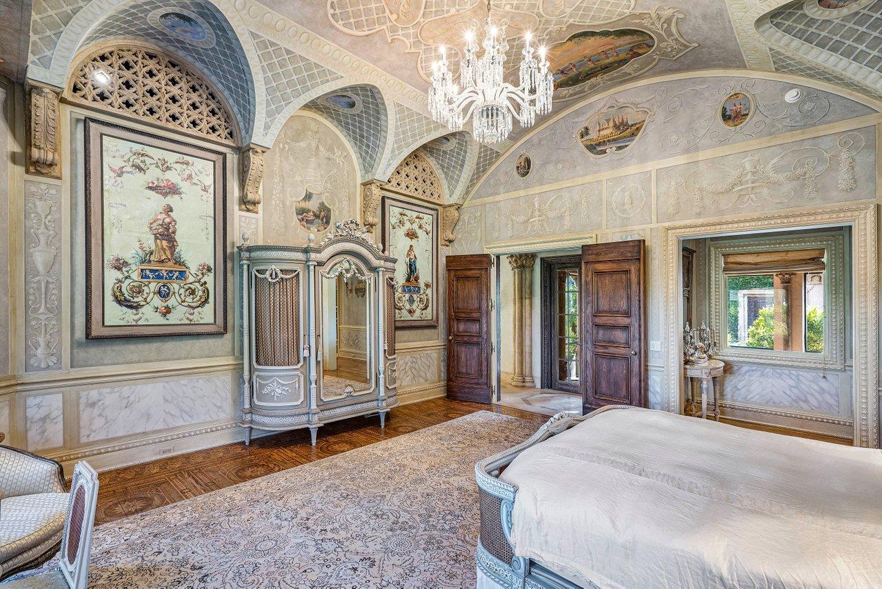 COVENTRY AT WOODFIELD COUNTRY CLUB - Residential