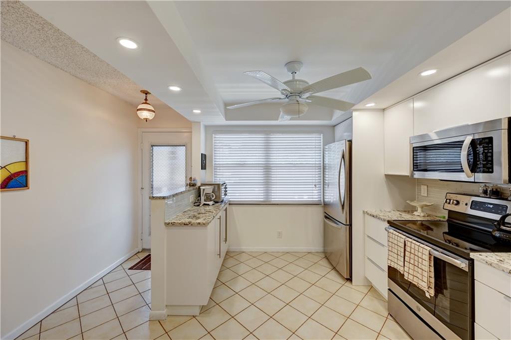 WYNMOOR VILLAGE - Residential