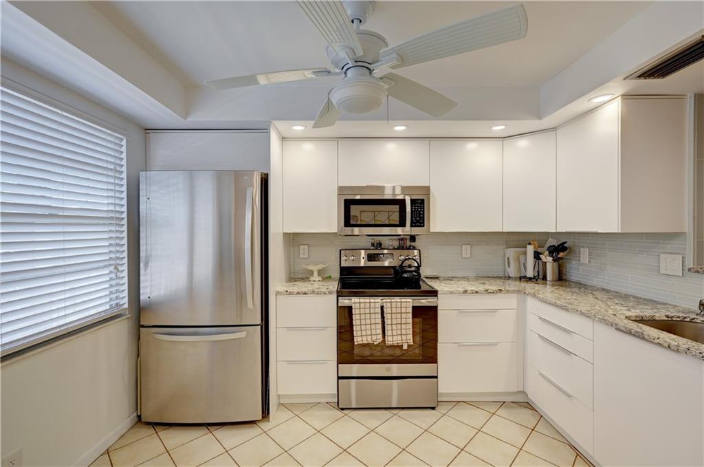 WYNMOOR VILLAGE - Residential