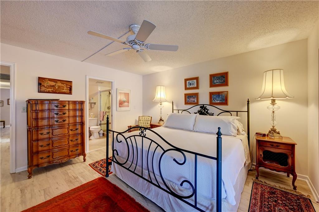 WYNMOOR VILLAGE - Residential