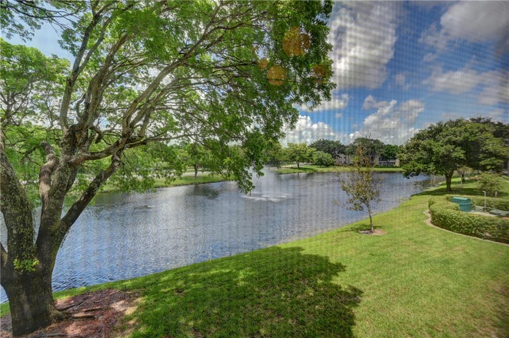 WYNMOOR VILLAGE - Residential