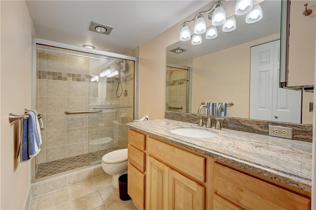 WYNMOOR VILLAGE - Residential