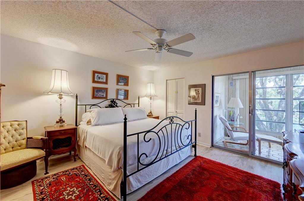 WYNMOOR VILLAGE - Residential