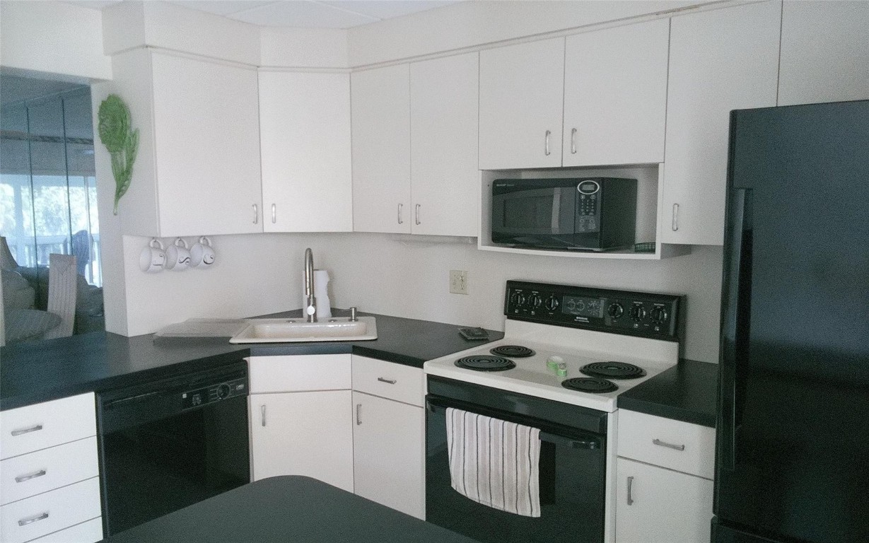 ISLE OF PARADISE CO-OP - Residential