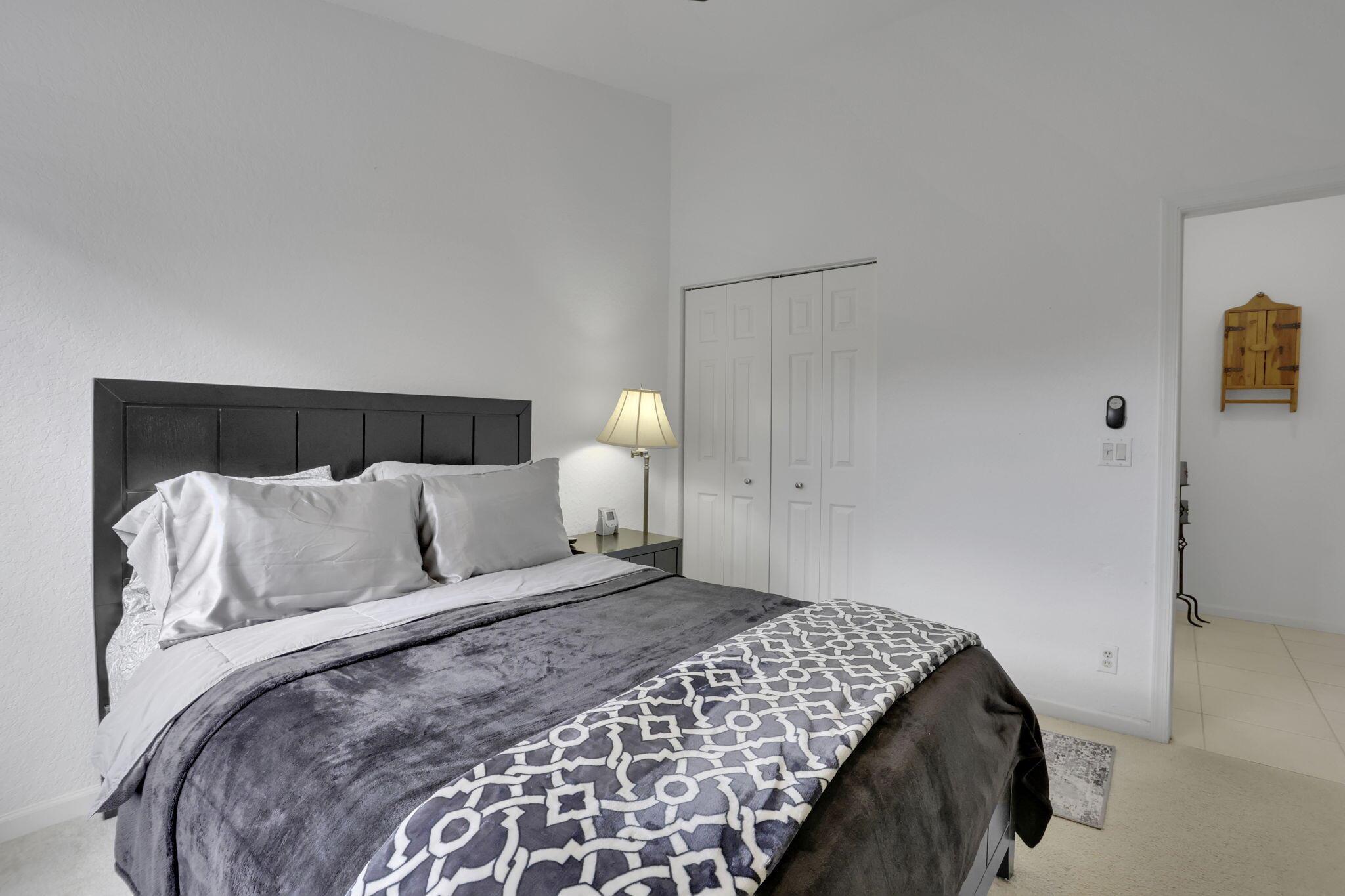 GROVE VILLAGE CONDO - Residential