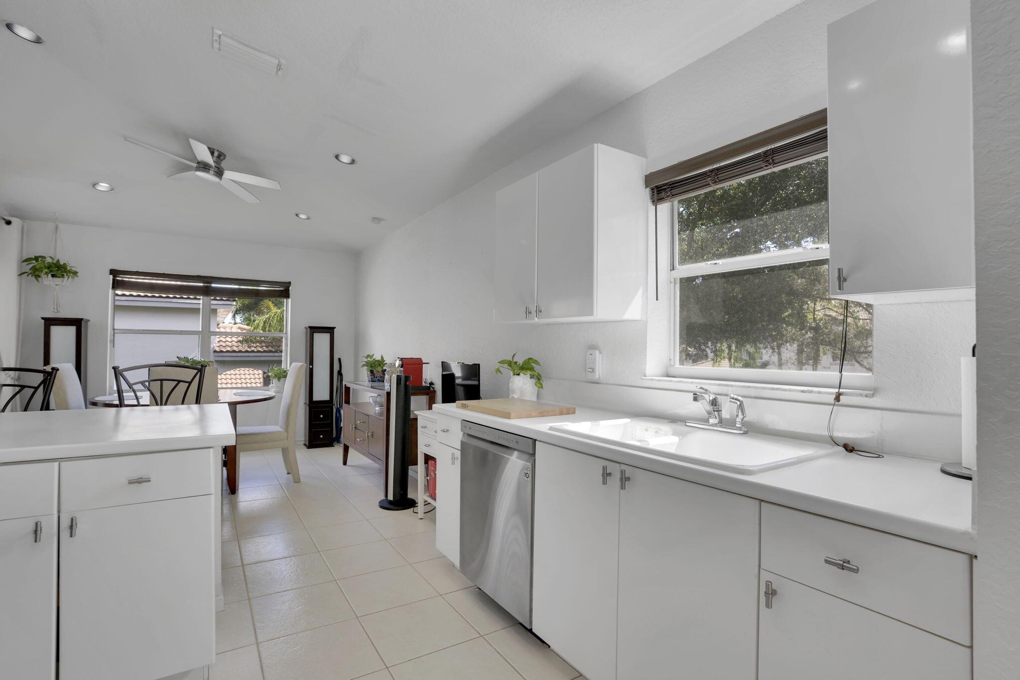 GROVE VILLAGE CONDO - Residential