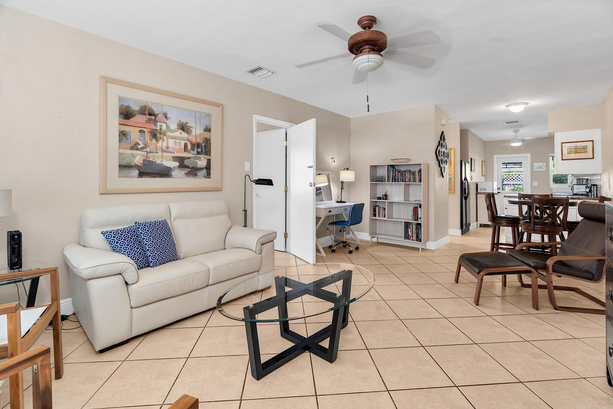 Coral Gardens Amd 32-21 B - Residential Lease