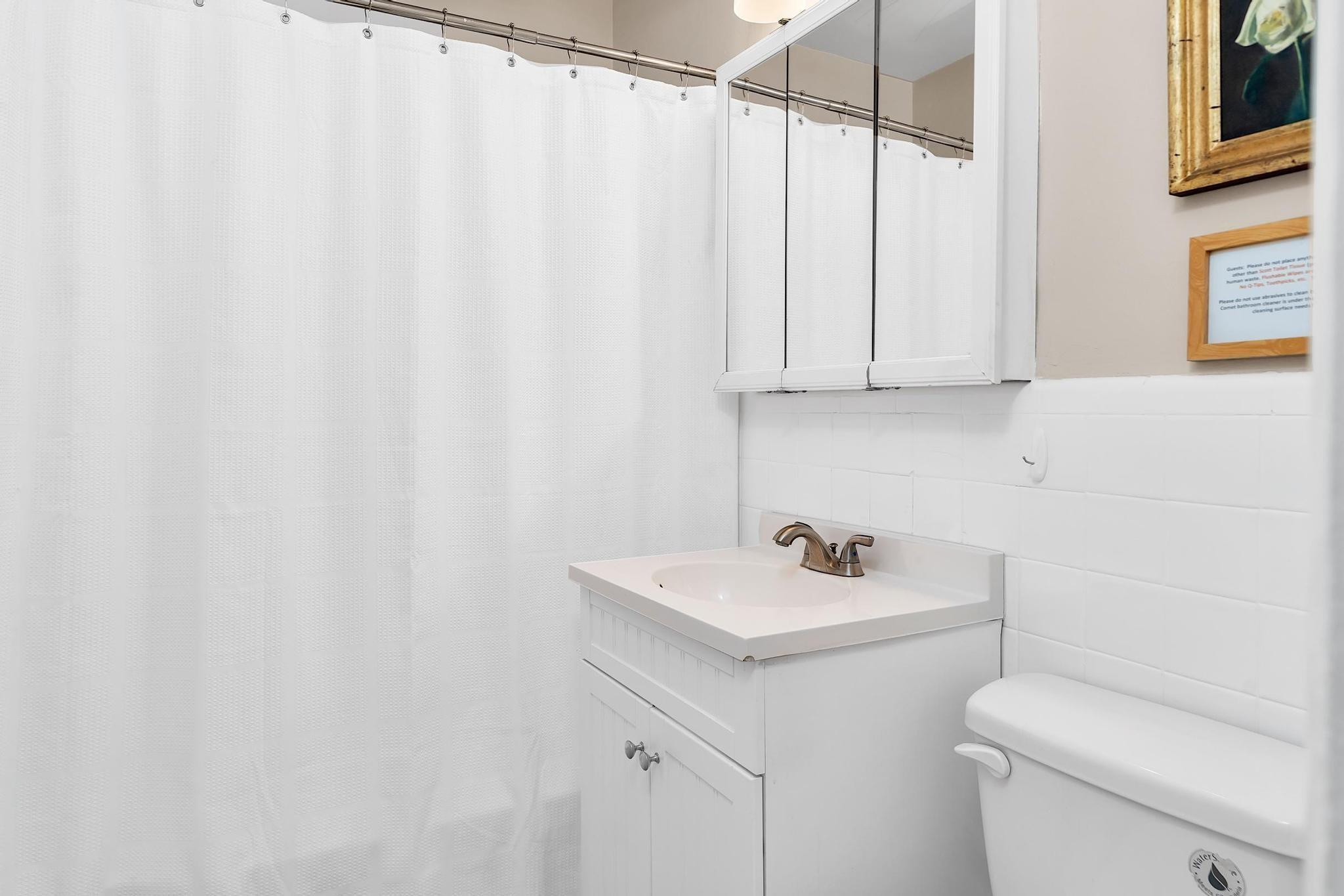 Coral Gardens Amd 32-21 B - Residential Lease