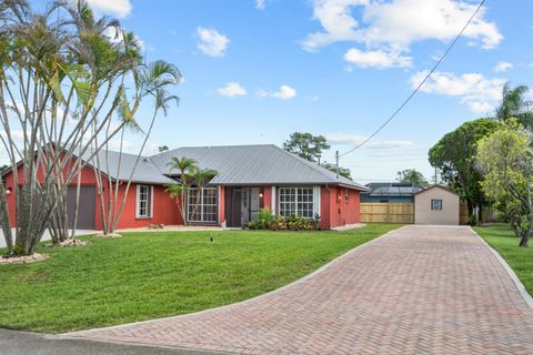 Photo of 4824 SE Pilot Way, Stuart, FL 34997 (MLS # B26031630)