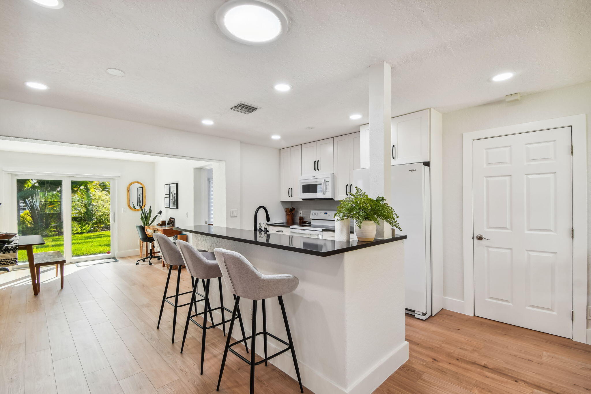 LAKE ADD TO BOYNTON - Residential Lease