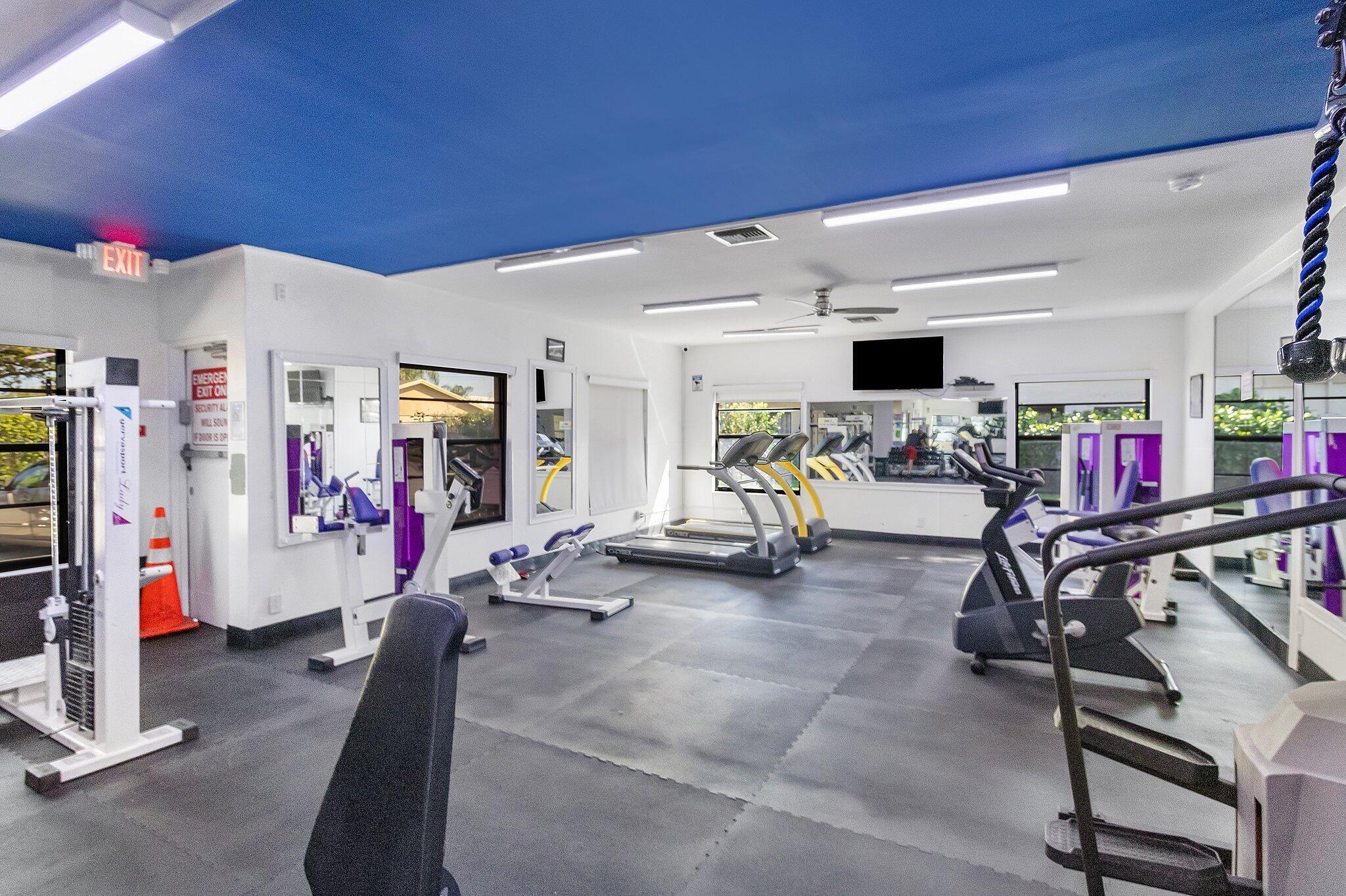 BLUE LAKE APTS CONDO - Residential