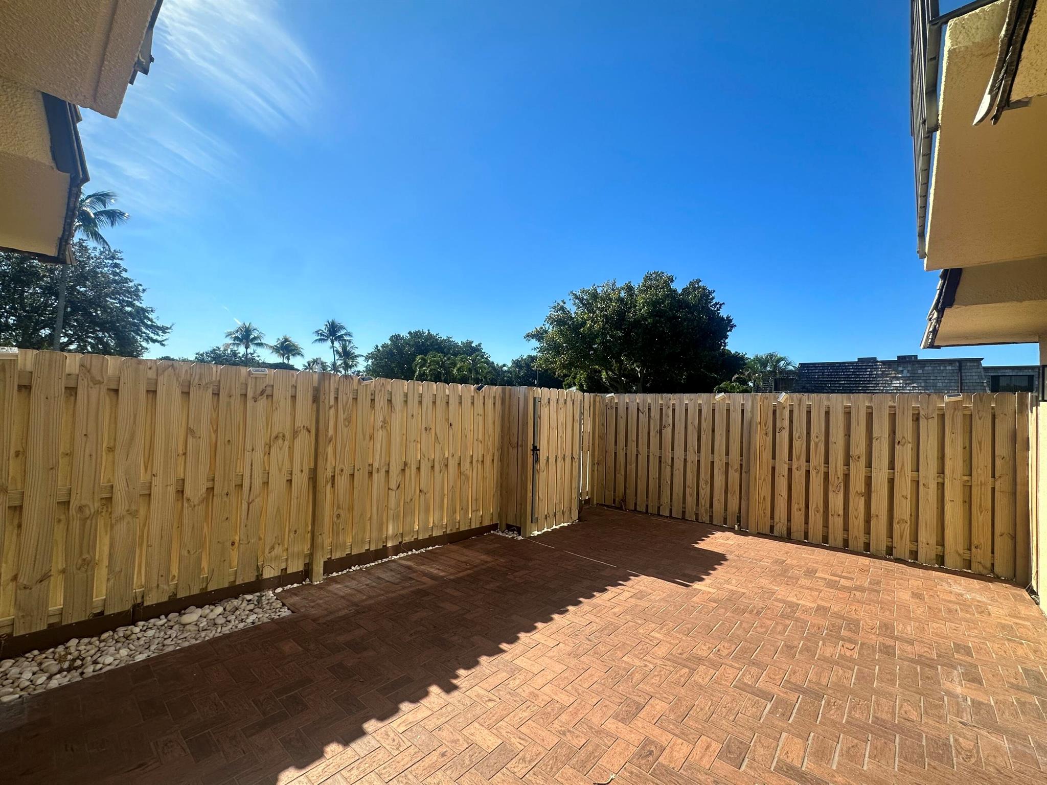 LAKEWOOD 1ST ADDITION OF - Residential Lease