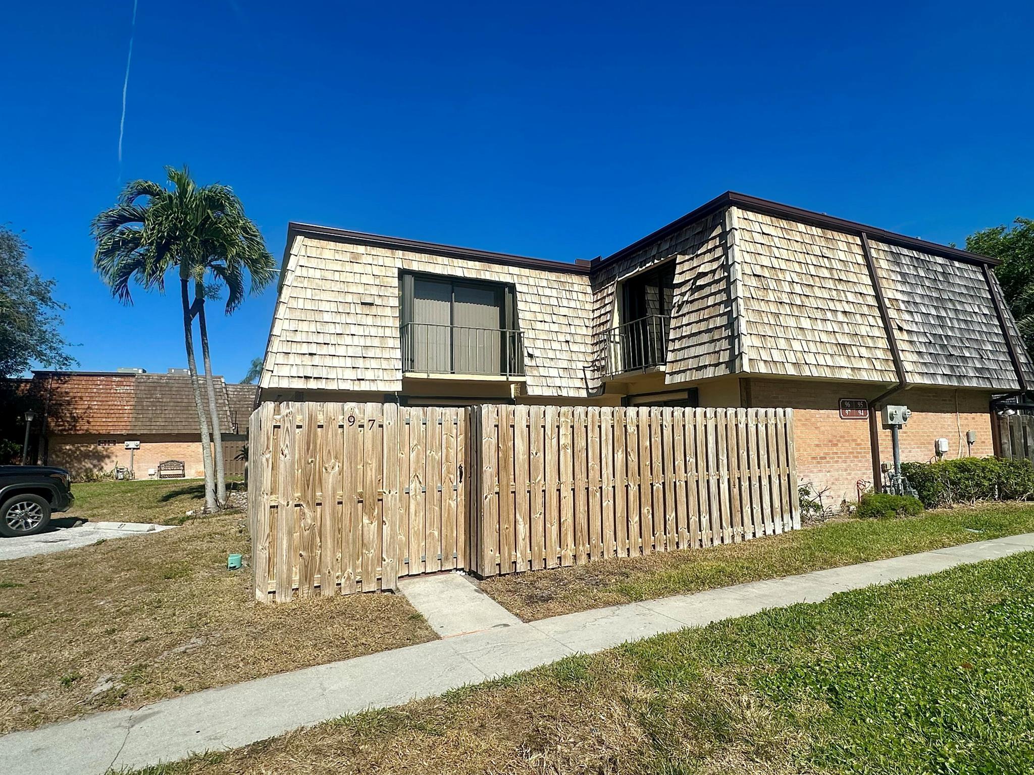 LAKEWOOD 1ST ADDITION OF - Residential Lease