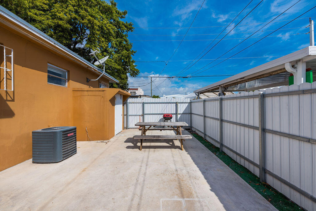 SWASTIKA PARK - Residential Lease