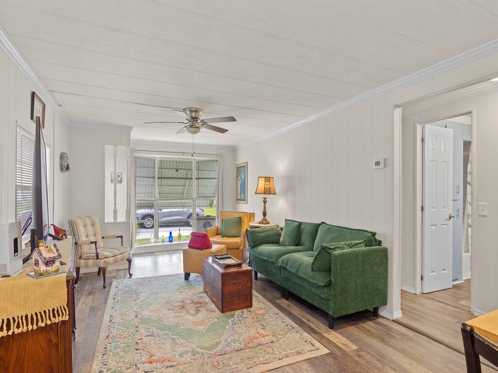 Pinelake Village - Residential