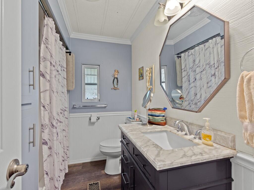 Pinelake Village - Residential