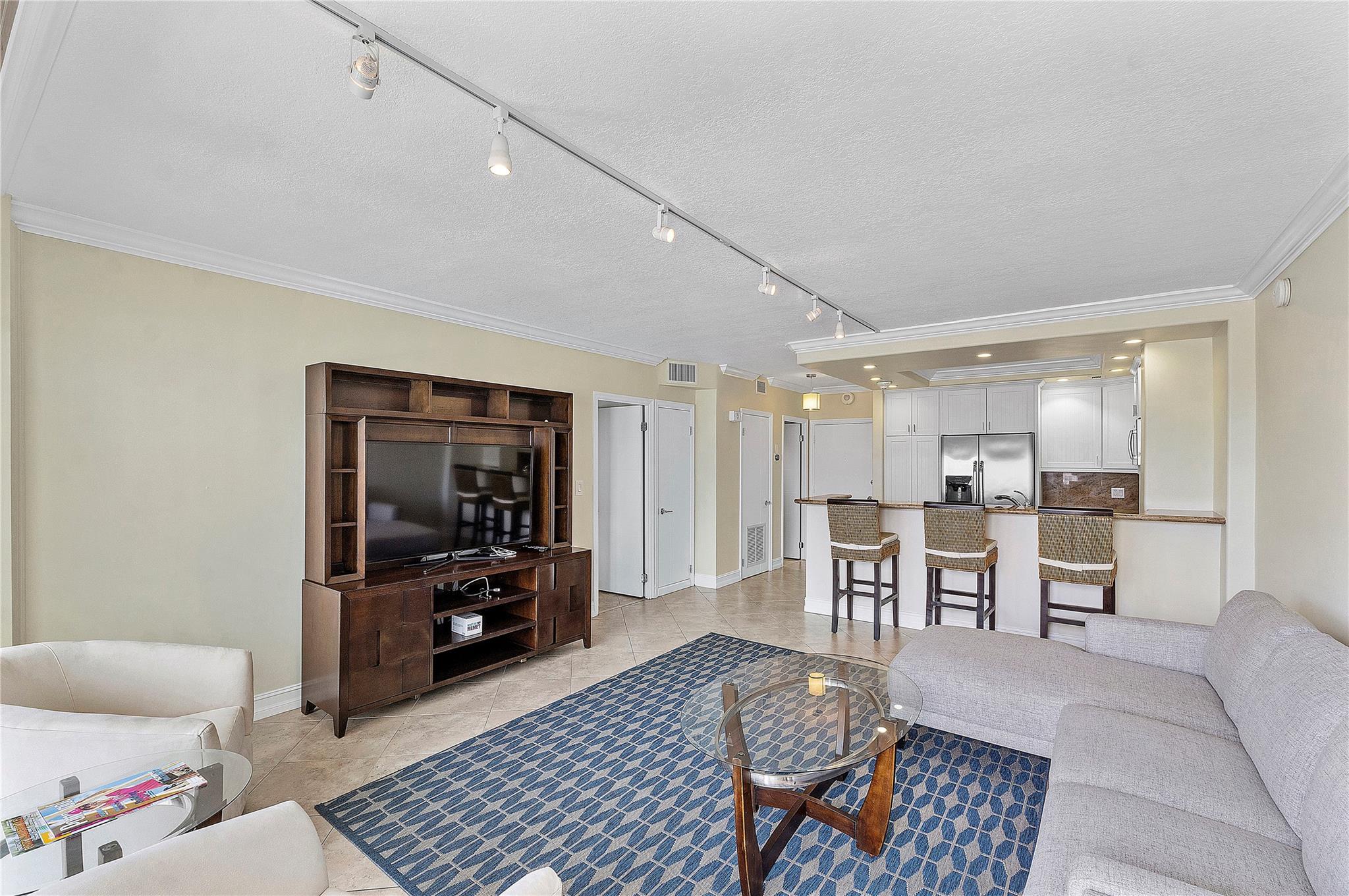 Ocean Monarch - Residential