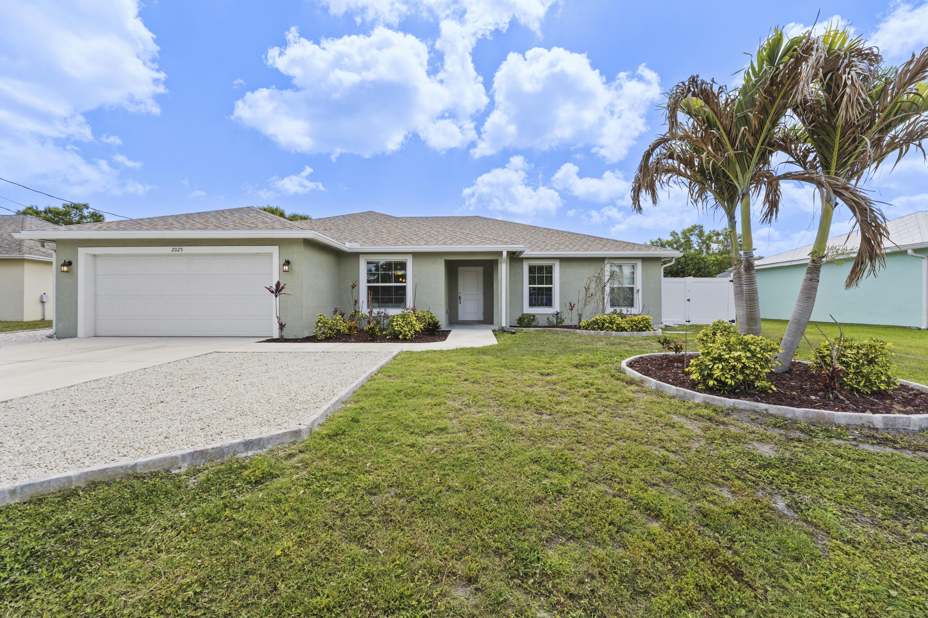 PORT ST LUCIE SECTION 40 - Residential