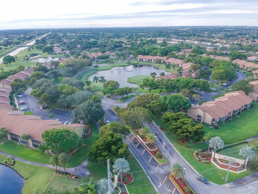 BOCA DELRAY GOLF AND COUNTRY CLUB - Residential