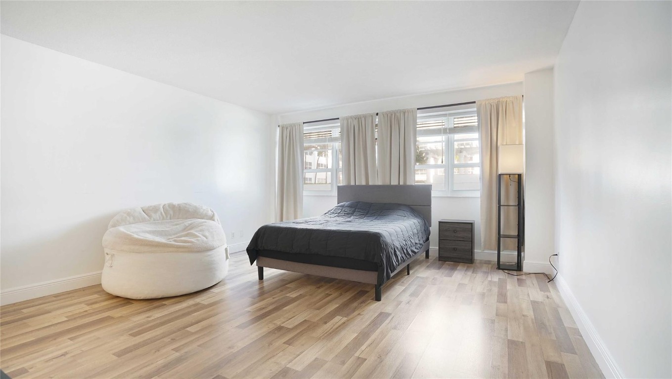 The Commodore - Residential