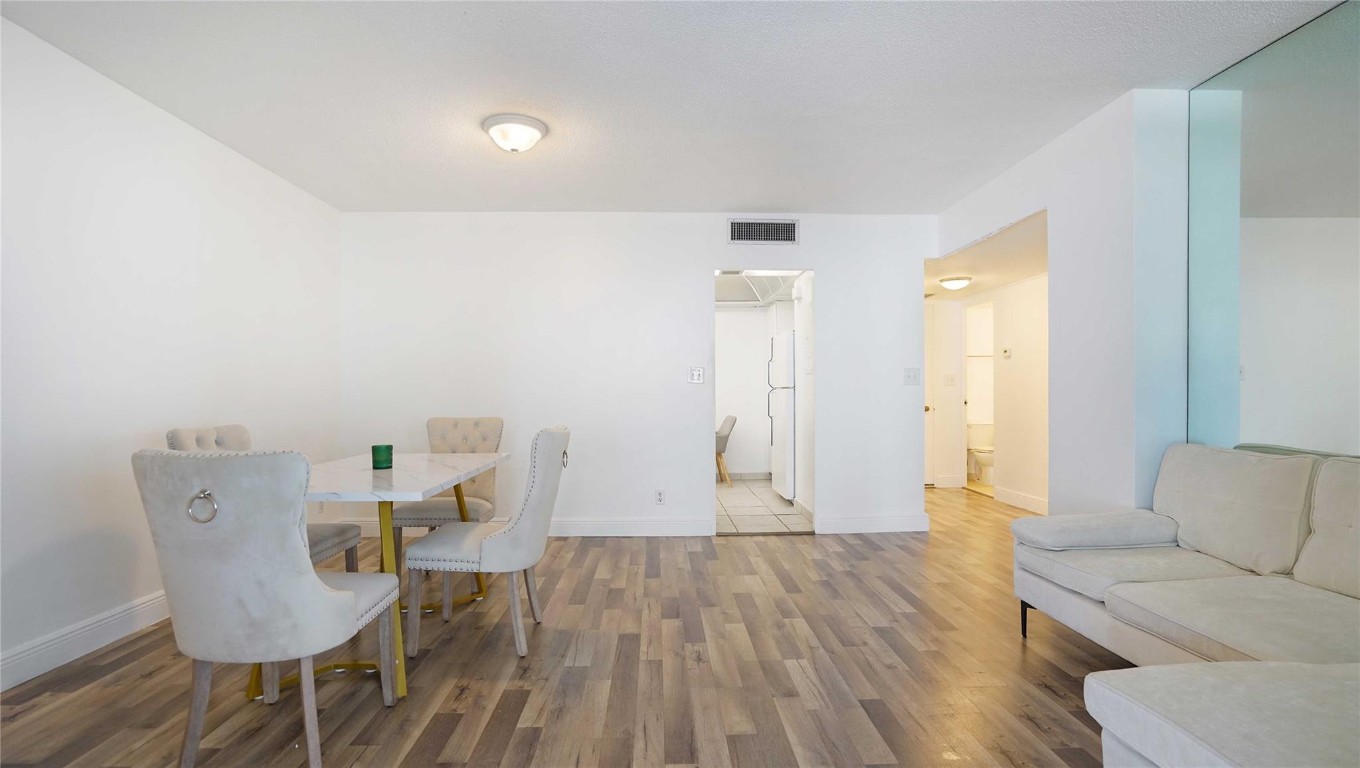 The Commodore - Residential