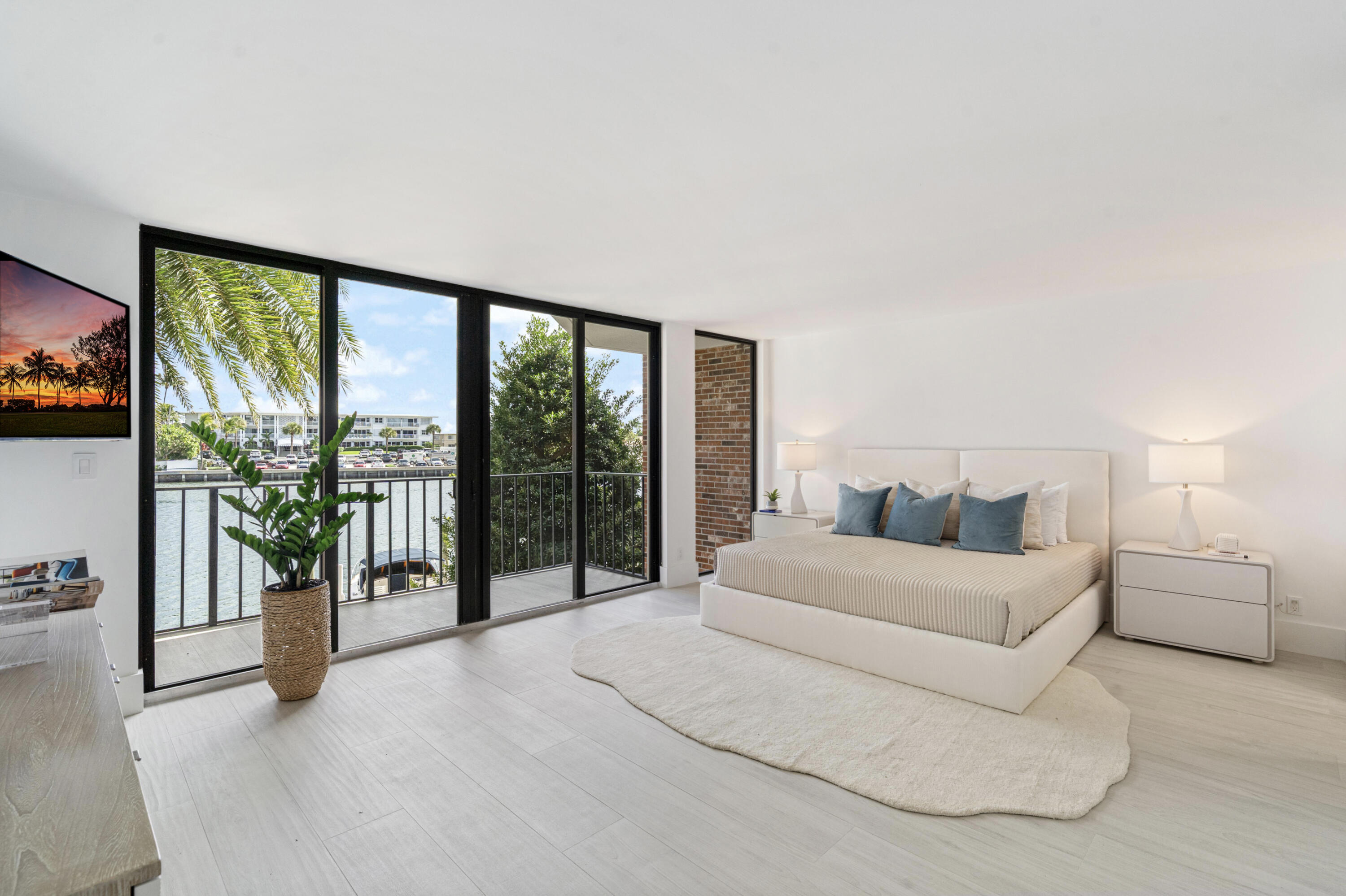 TOWNHOUSES AT HARBOR BEACH - Residential