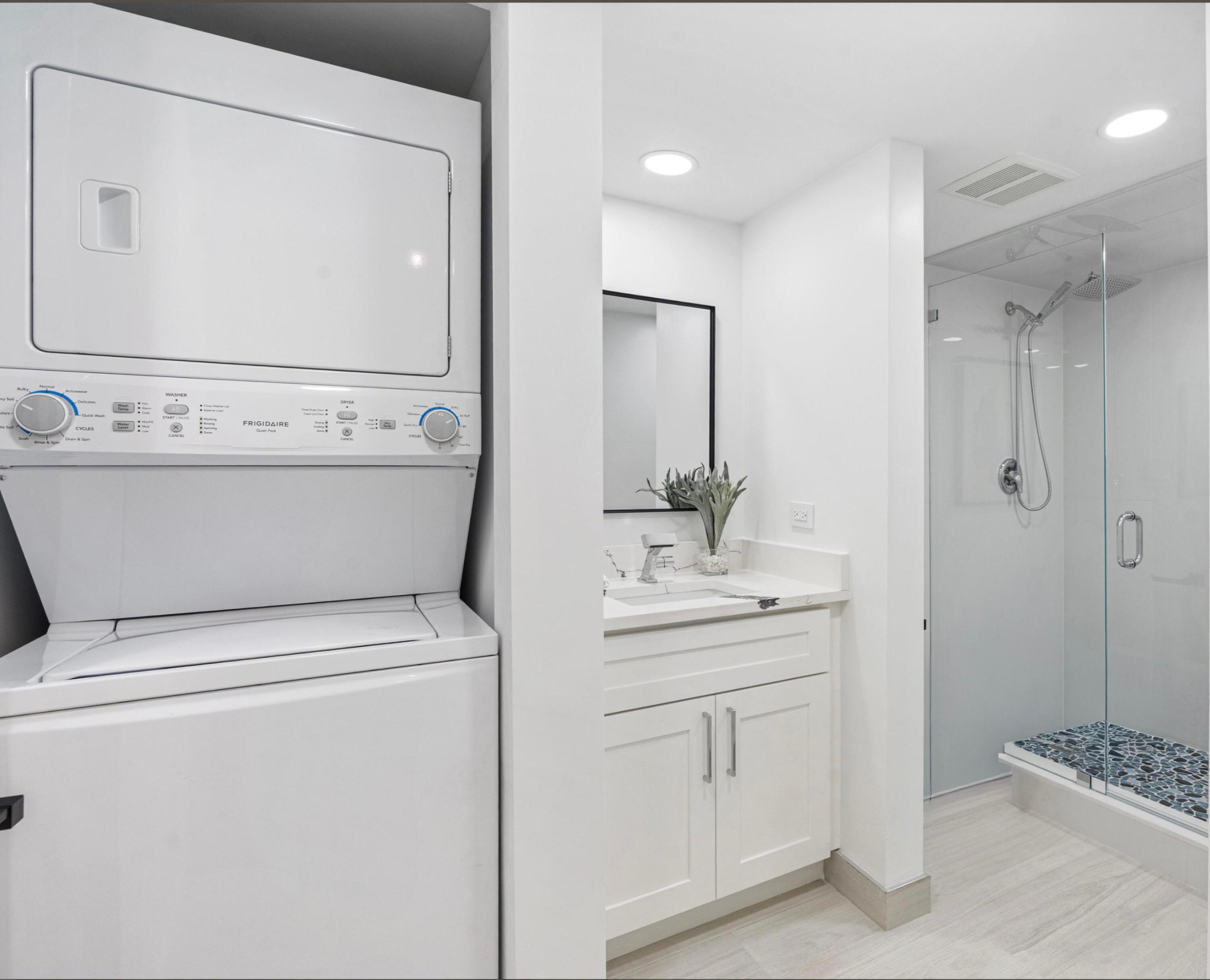 TOWNHOUSES AT HARBOR BEACH - Residential