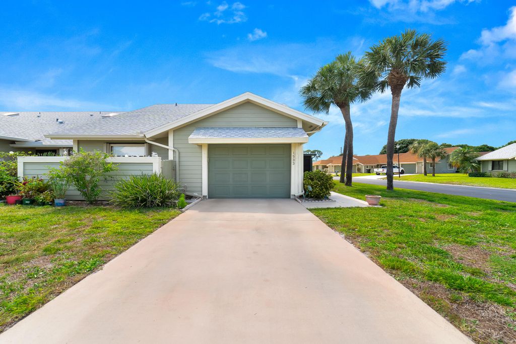 Photo of 1533 SE Crayrich Court, Port Saint Lucie, FL 34952 (MLS # B26022126)