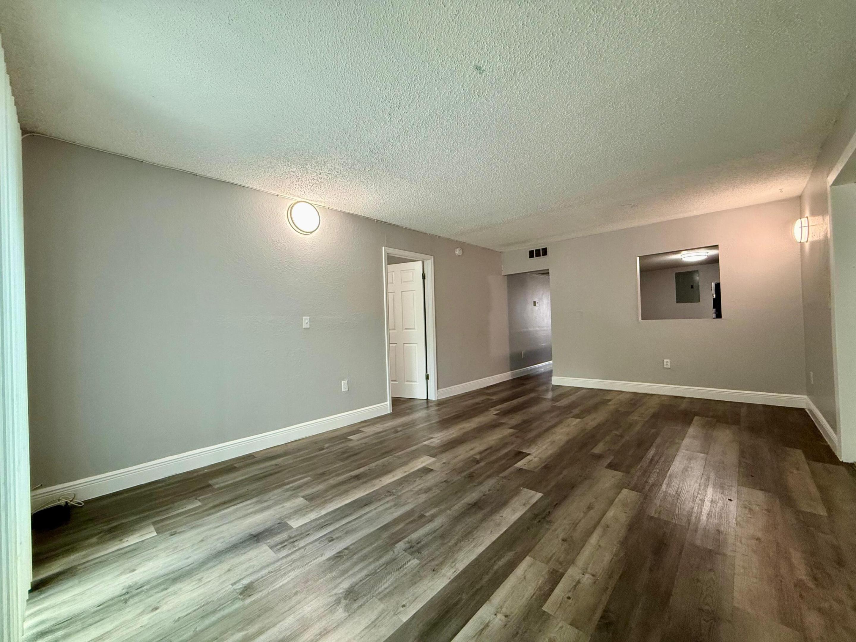 726 SW 81st Avenue 14a