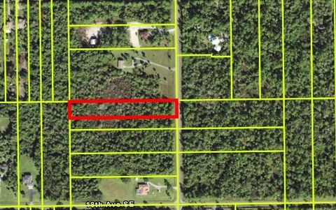 S Desoto Blvd Naples FL 34117