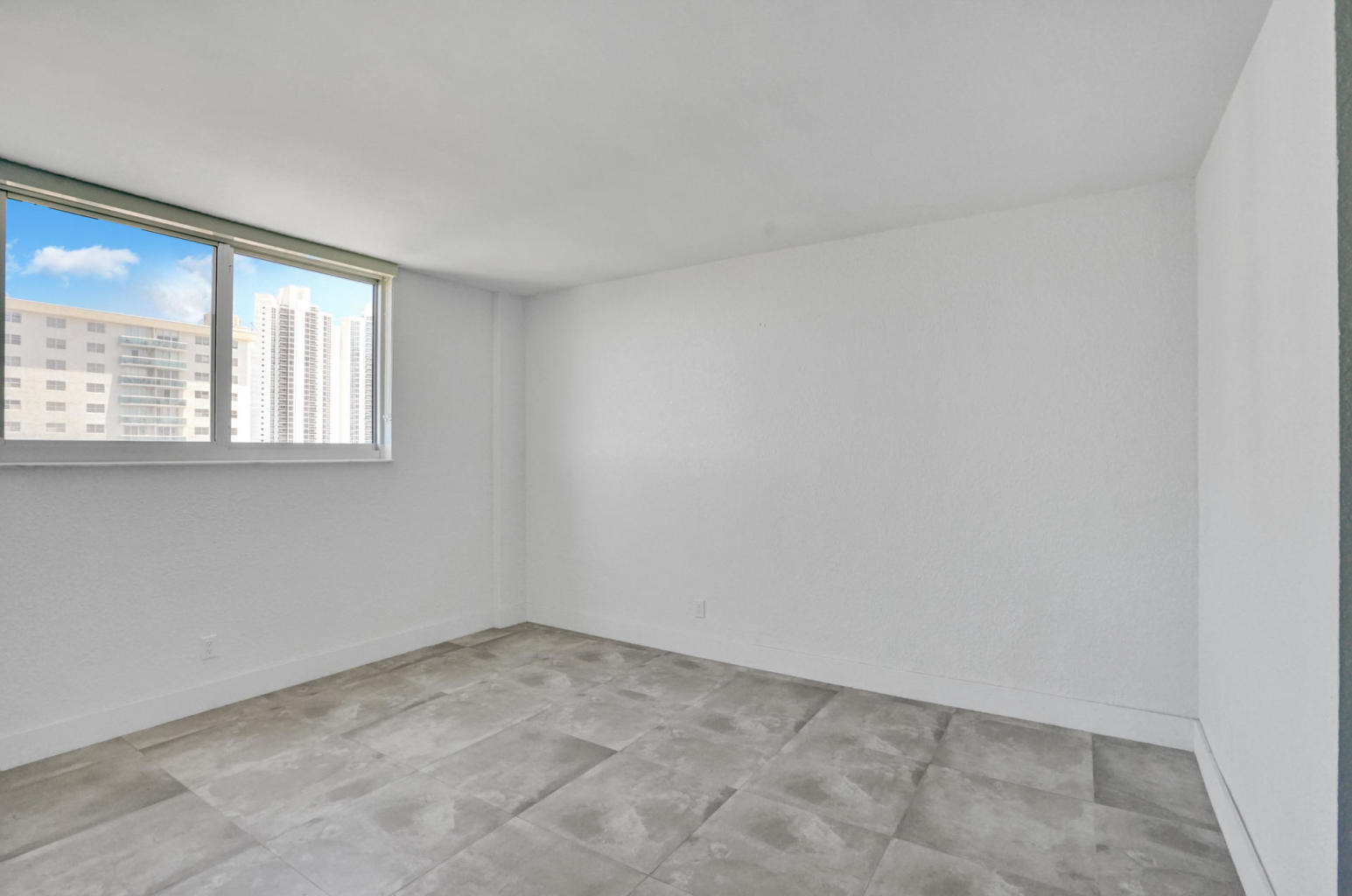 OCEANVIEW BUILDING B CONDO - Residential Lease