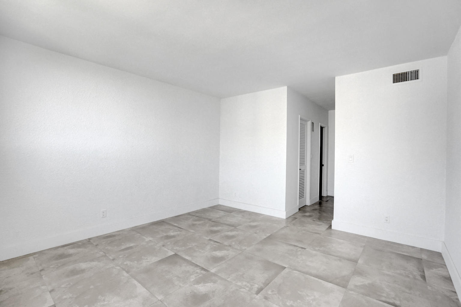 OCEANVIEW BUILDING B CONDO - Residential Lease