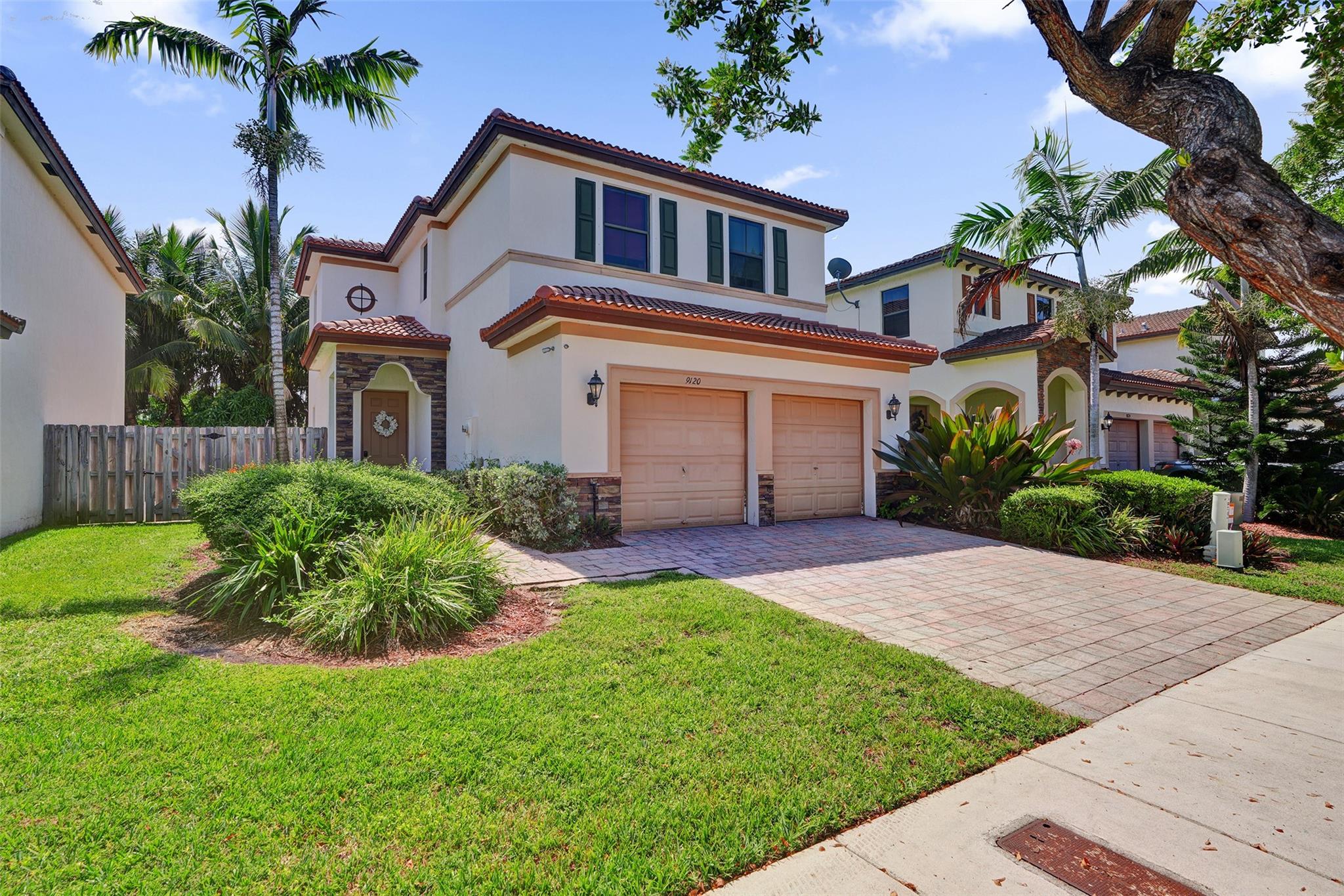 LAKES BY THE BAY FAYE REP - Residential