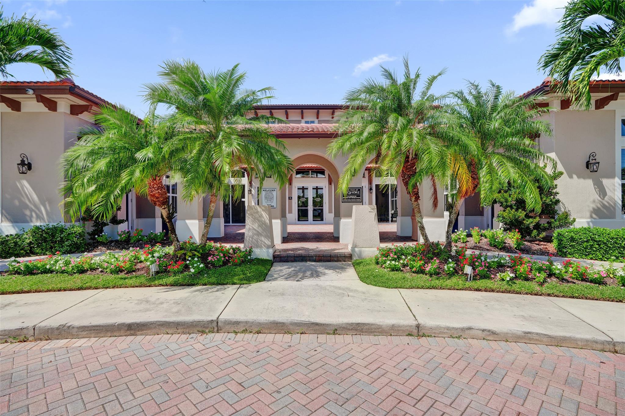 LAKES BY THE BAY FAYE REP - Residential