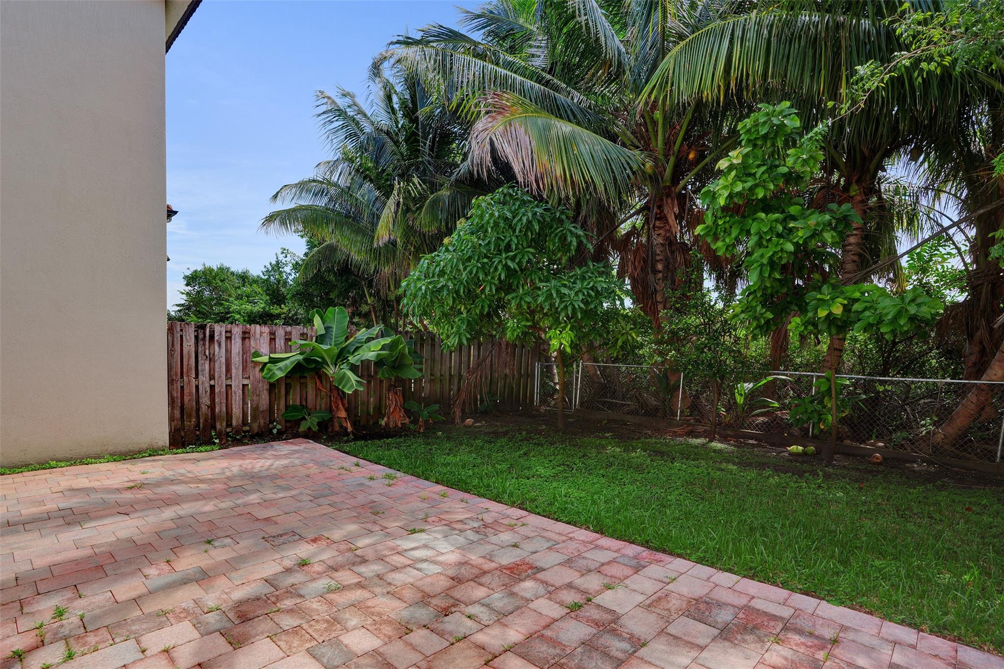 LAKES BY THE BAY FAYE REP - Residential