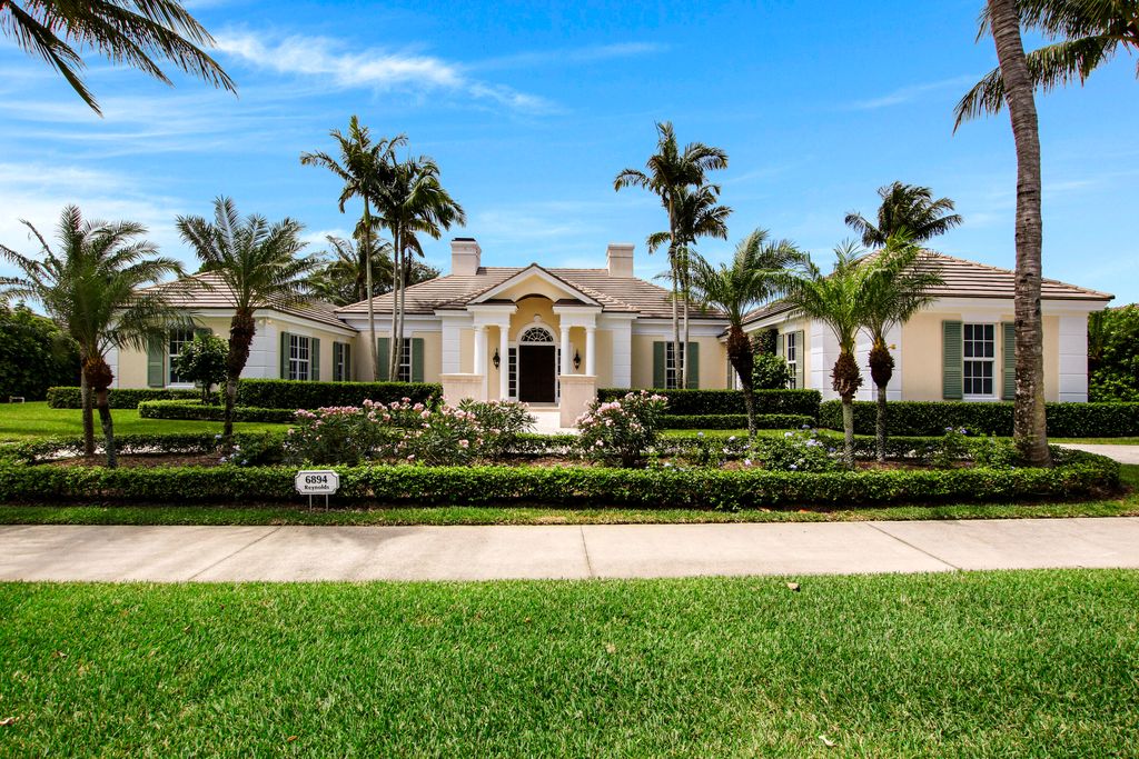 Photo of 6894 SE Morning Dove Way, Hobe Sound, FL 33455 (MLS # R10801276)