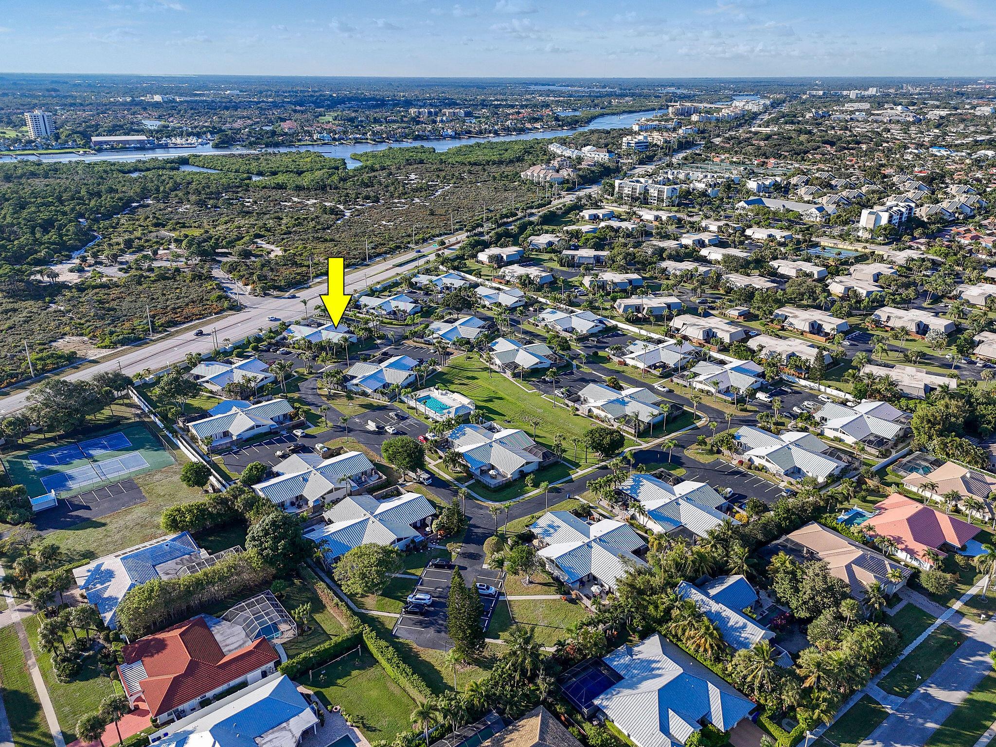 OCEANSIDE TERRACE CONDO - Residential Lease