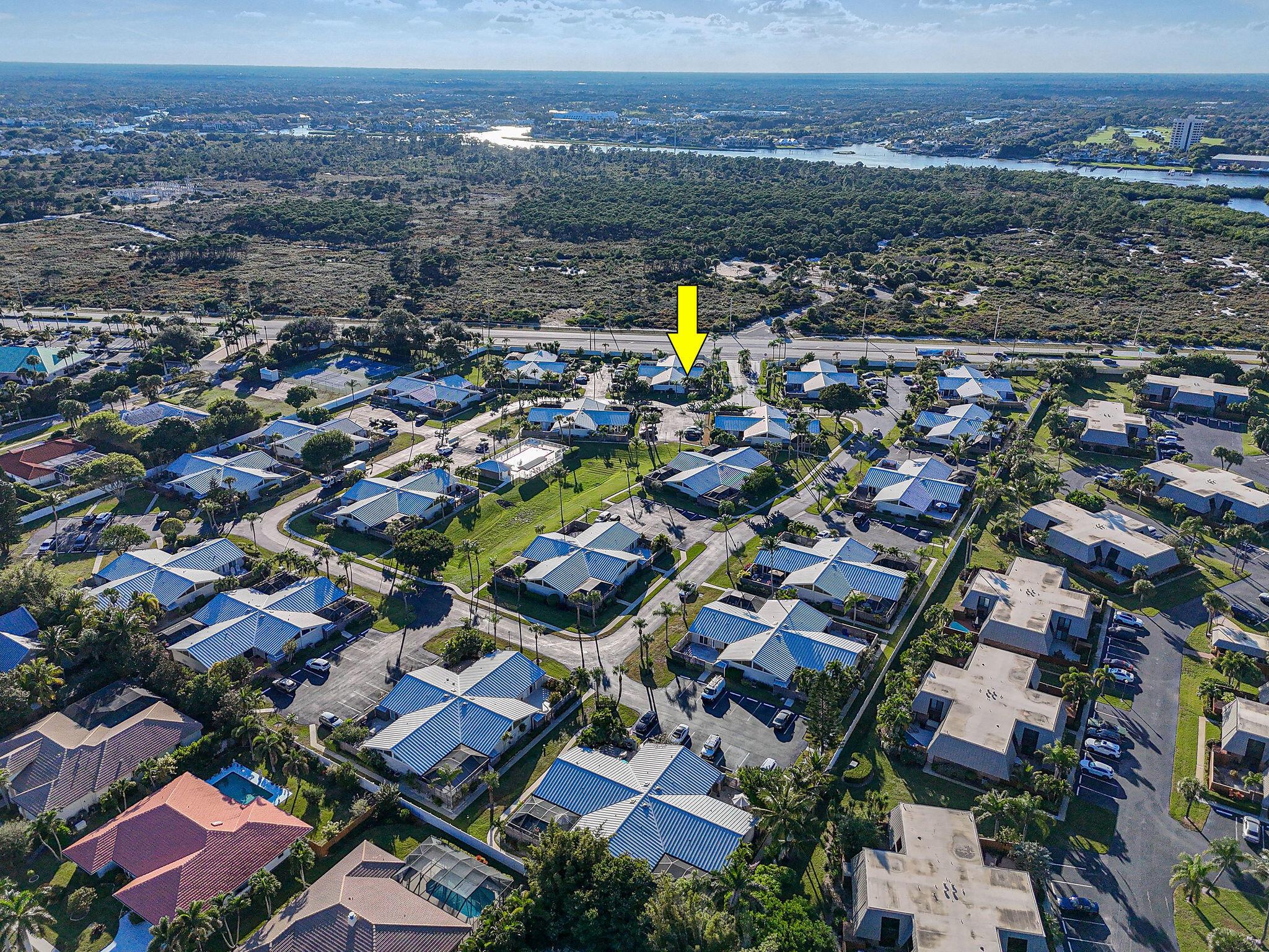 OCEANSIDE TERRACE CONDO - Residential Lease