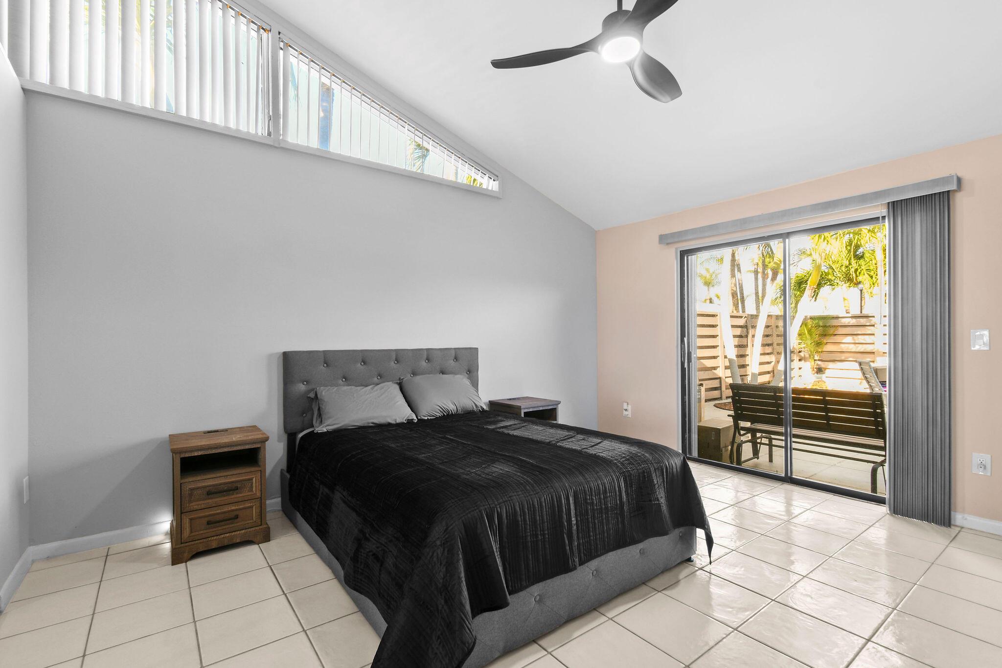 OCEANSIDE TERRACE CONDO - Residential Lease