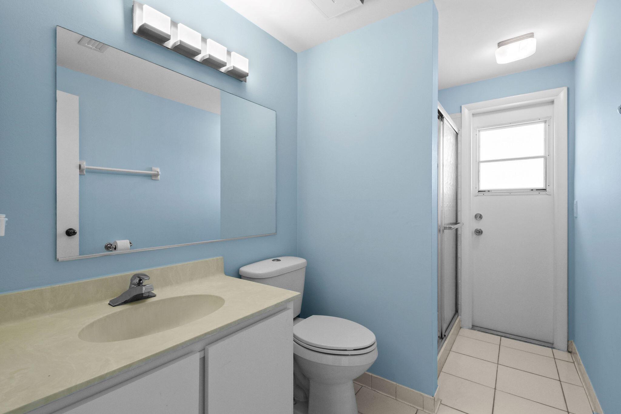 OCEANSIDE TERRACE CONDO - Residential Lease