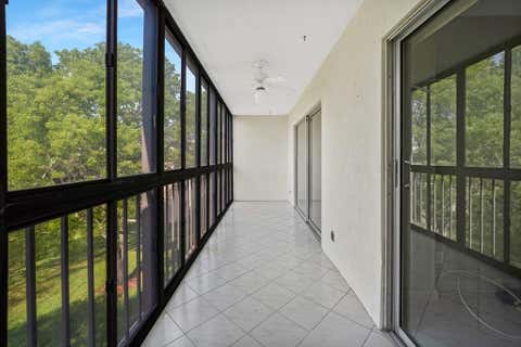 Tiny photo for 7286 Huntington Lane #405, Delray Beach, FL 33446 (MLS # B26019656)