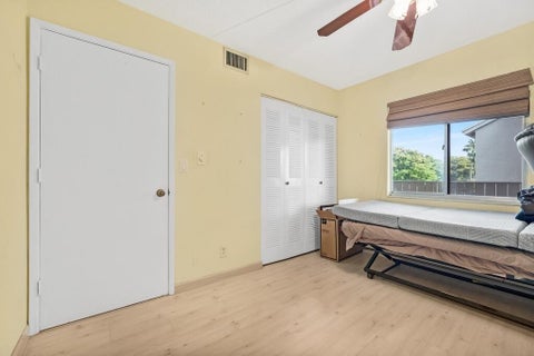Tiny photo for 7286 Huntington Lane #405, Delray Beach, FL 33446 (MLS # B26019656)