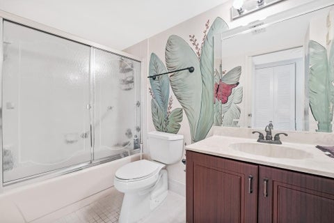 Tiny photo for 7286 Huntington Lane #405, Delray Beach, FL 33446 (MLS # B26019656)