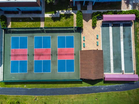 Tiny photo for 7286 Huntington Lane #405, Delray Beach, FL 33446 (MLS # B26019656)