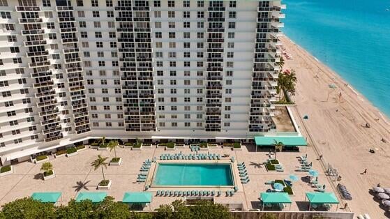 3725 S Ocean Drive 727
