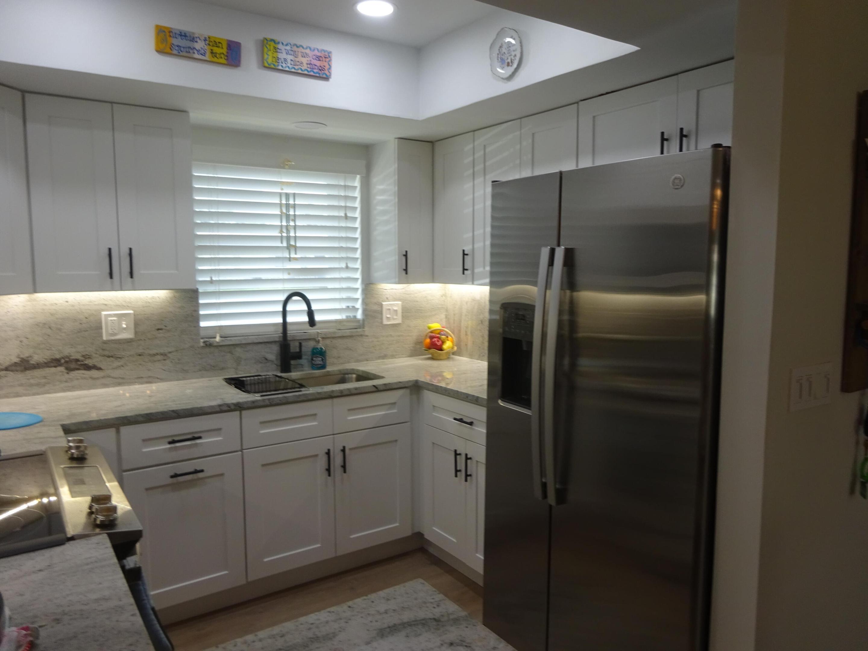 2864 Crosley Drive E A