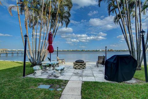 1430 S Lakeside Drive 22 Lake Worth Beach FL 33460